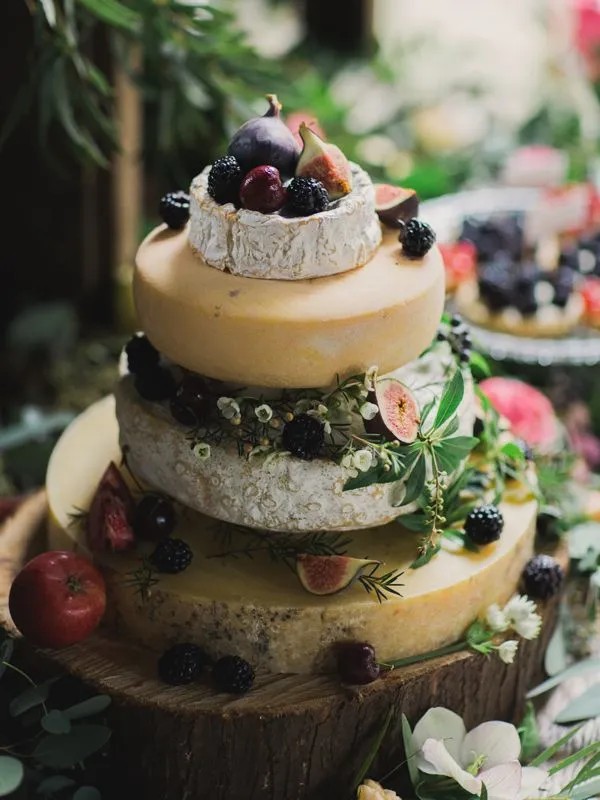 10 Expert Tips To Create the Perfect Cheese Wheel Wedding Cake