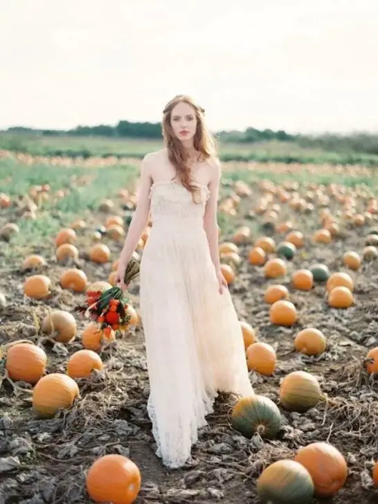 Our Favorite Fall Wedding Inspiration To Make You Feel Cozy Inside