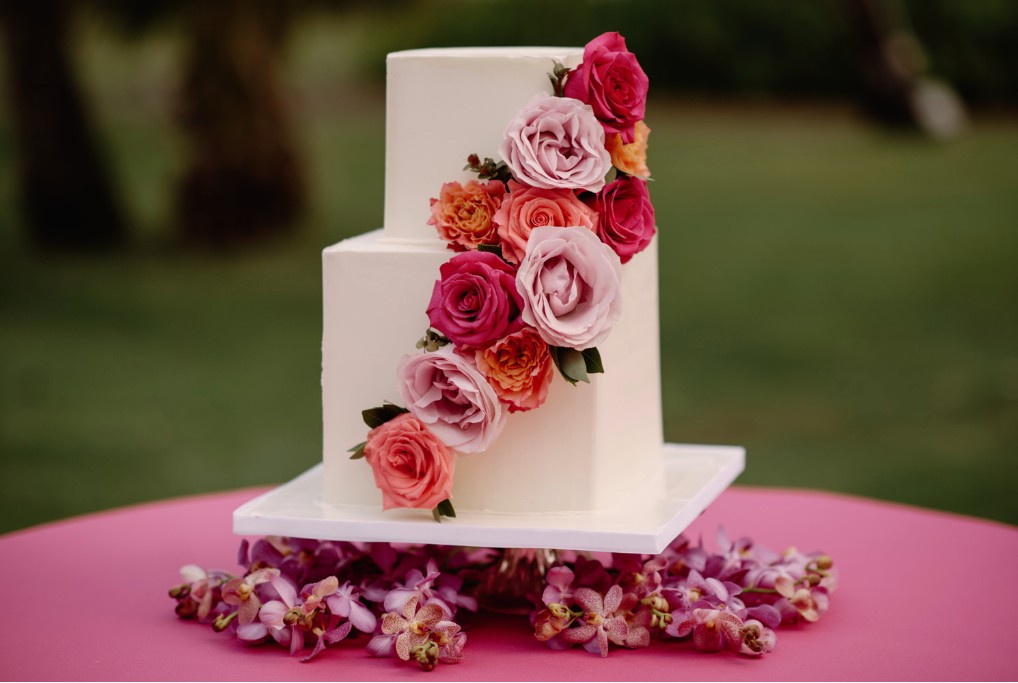 Square Wedding Cake with Red & Pink Roses