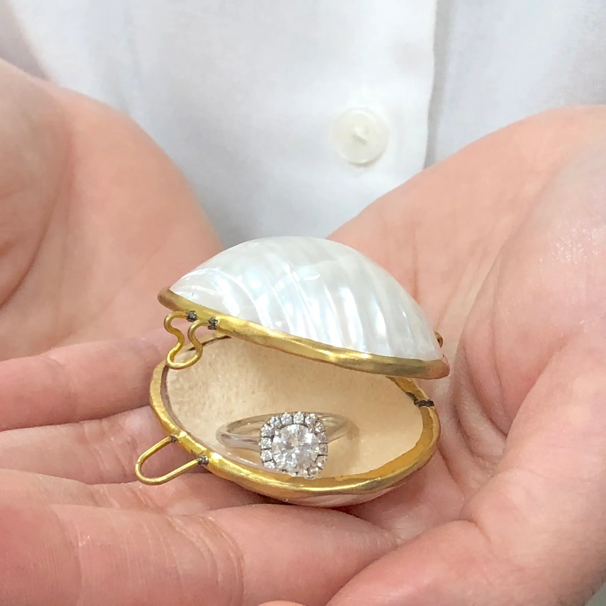 Seashell Ring Box