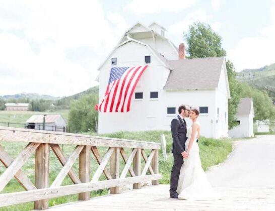 Sweet & Intimate Wedding (With A Decidedly 4Th Of July Feel!)