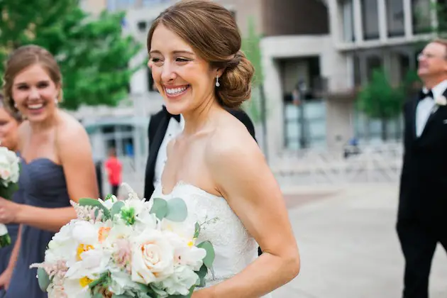 An Effortlessly Elegant Rooftop Affair in the City