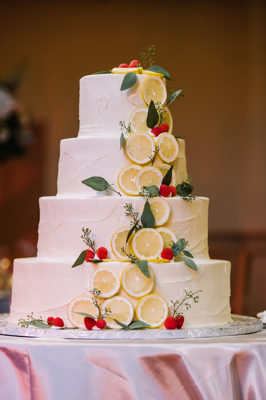 Natural White Wedding Cake with Citrus