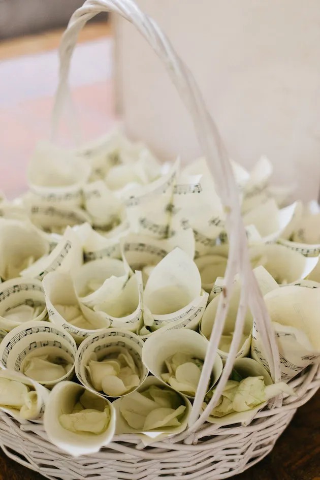 The Dresses & Flowers