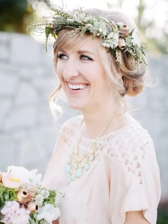 20 Gorgeous Gibson Rolls; Tucked Upstyle Wedding Hair Inspiration