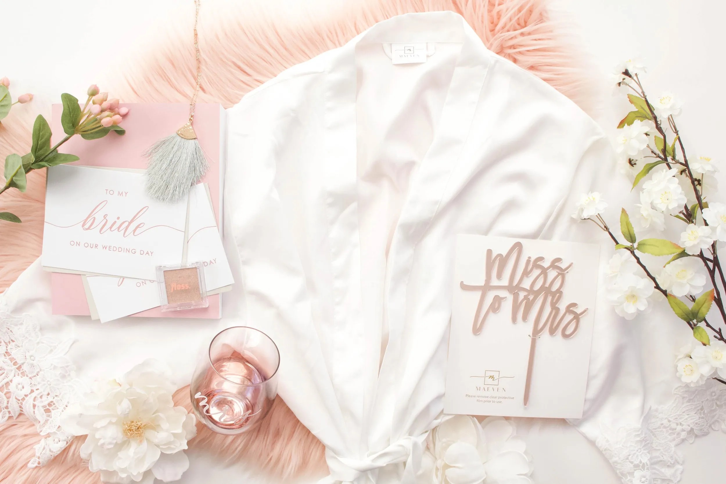 Endless Excitement: Delight the Bride-to-be with Curated Subscription Boxes