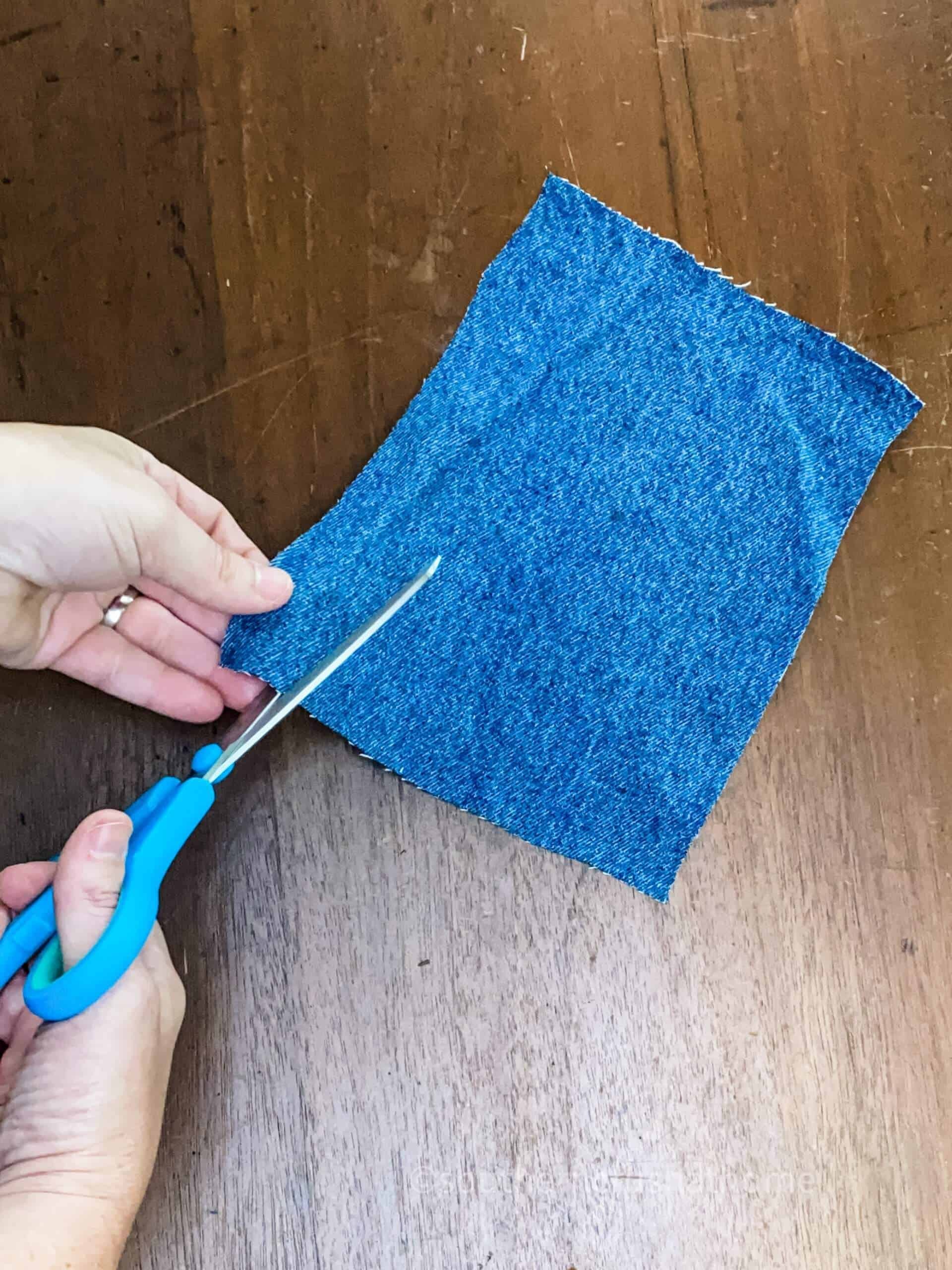 How to make A DIY DENIM Messy Bow