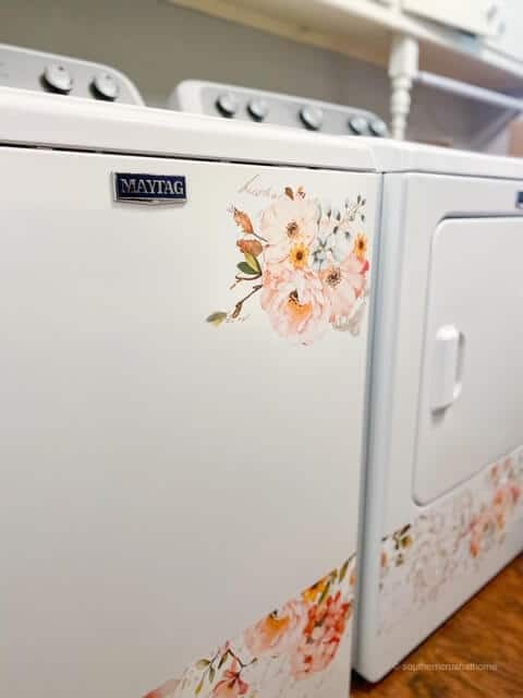 viola!  A fresh look for your laundry room!