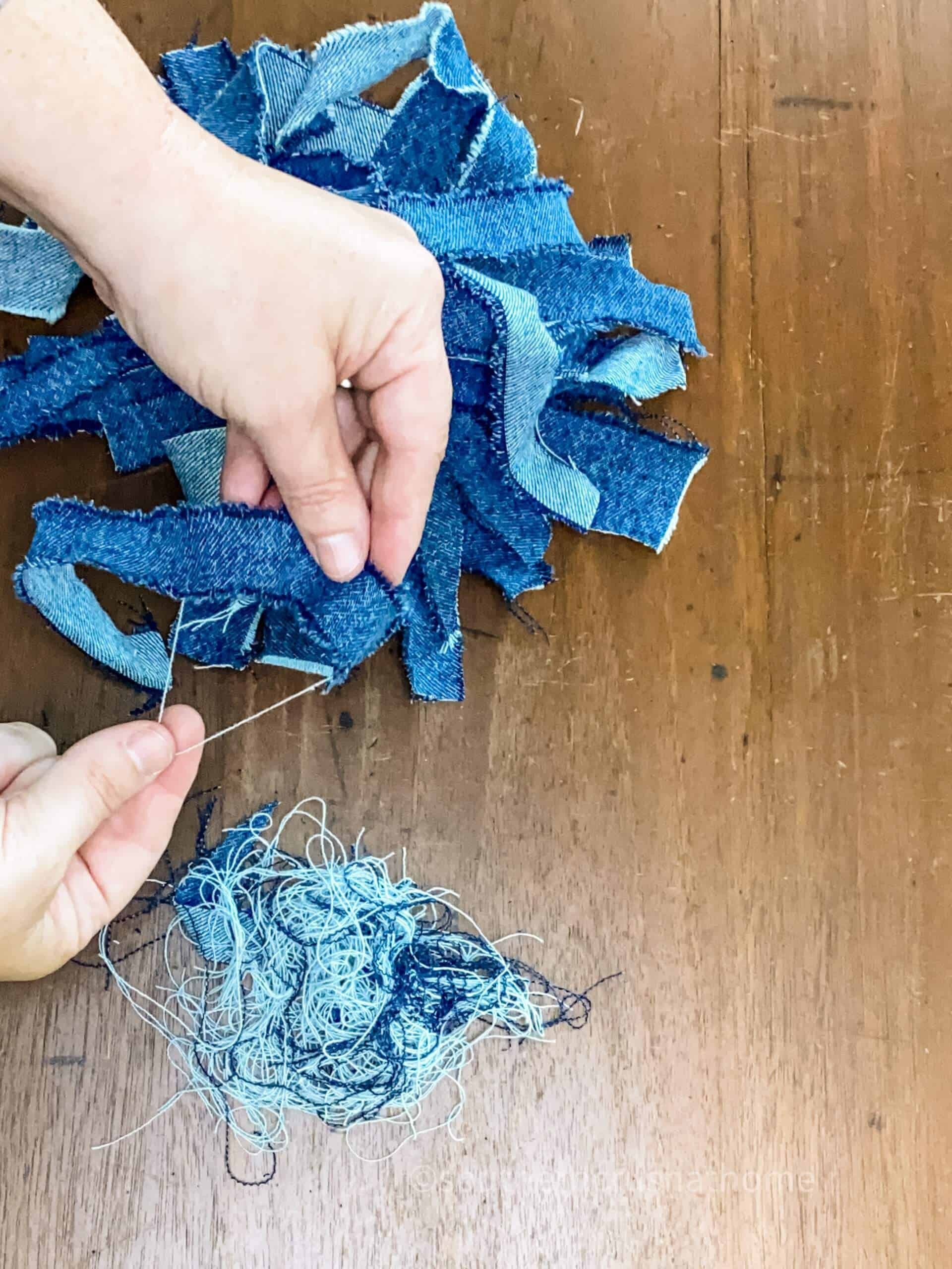 How to make A DIY DENIM Messy Bow